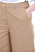 DES PETIT HAUTS  Pantaloni Ecorce YKARIS-1E260549 07034 