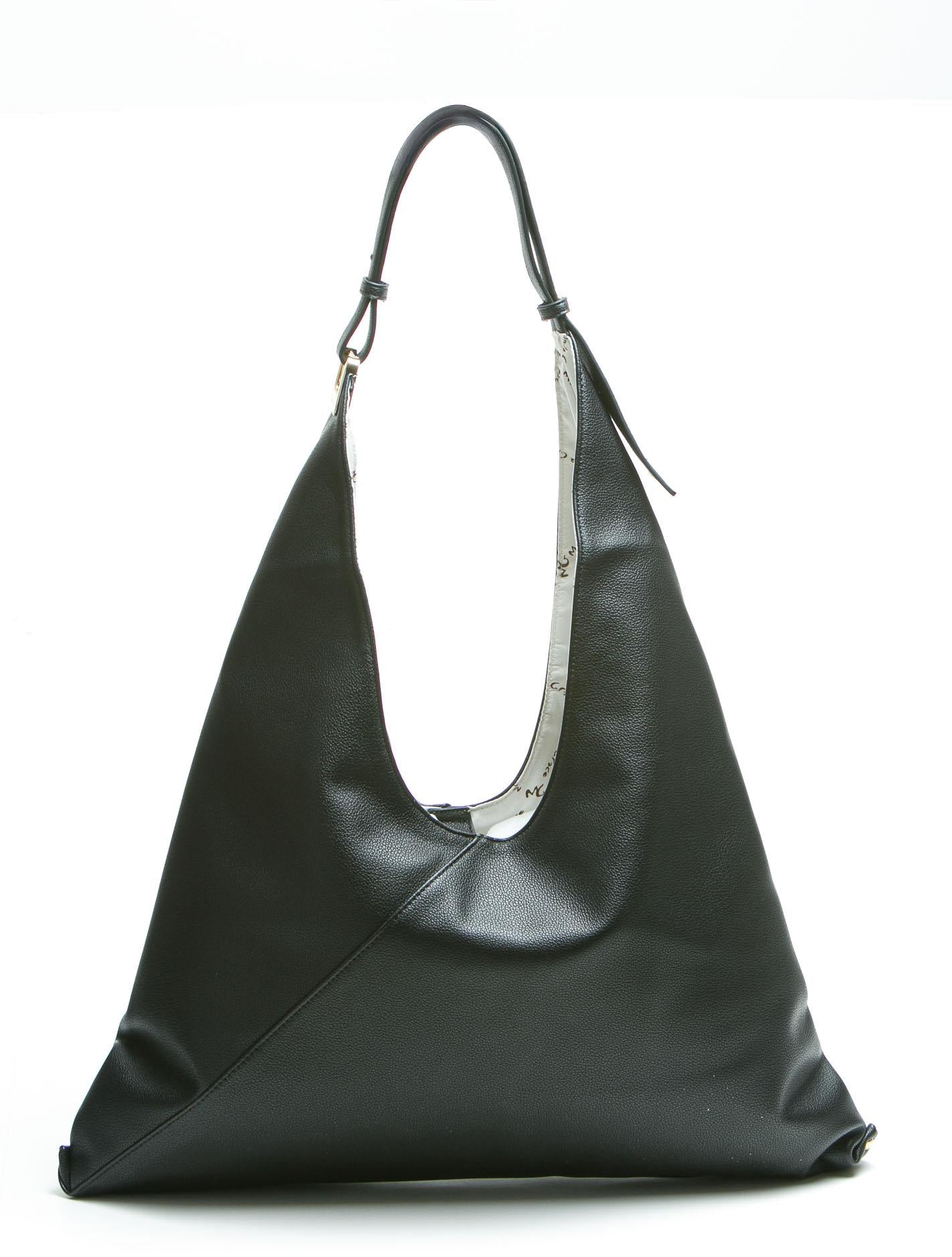 MANILA GRACE  Borse Nero B823EU MA001 