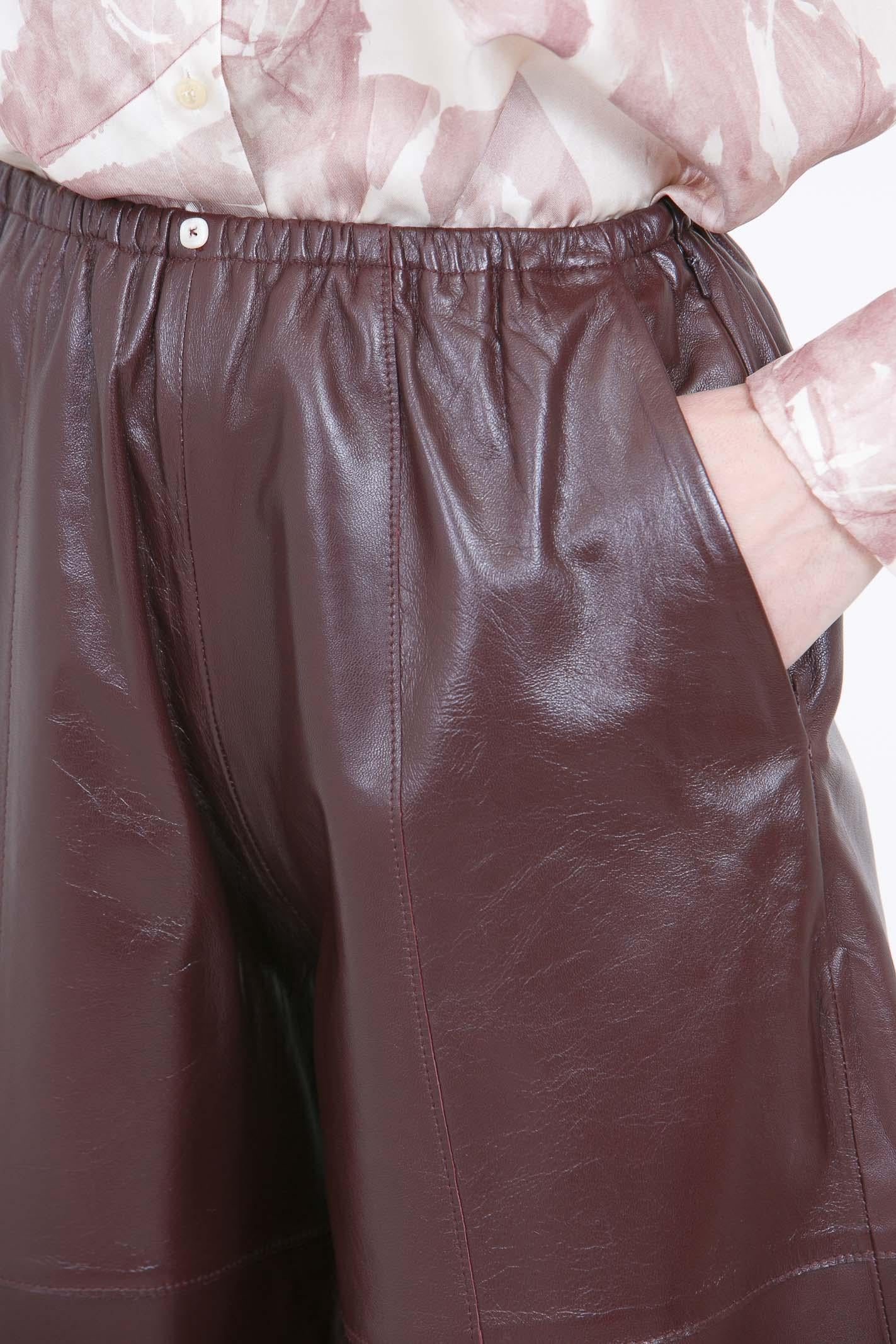 ALYSI Bermuda in leather soft Bermuda Uva 216103-P6001 UV 