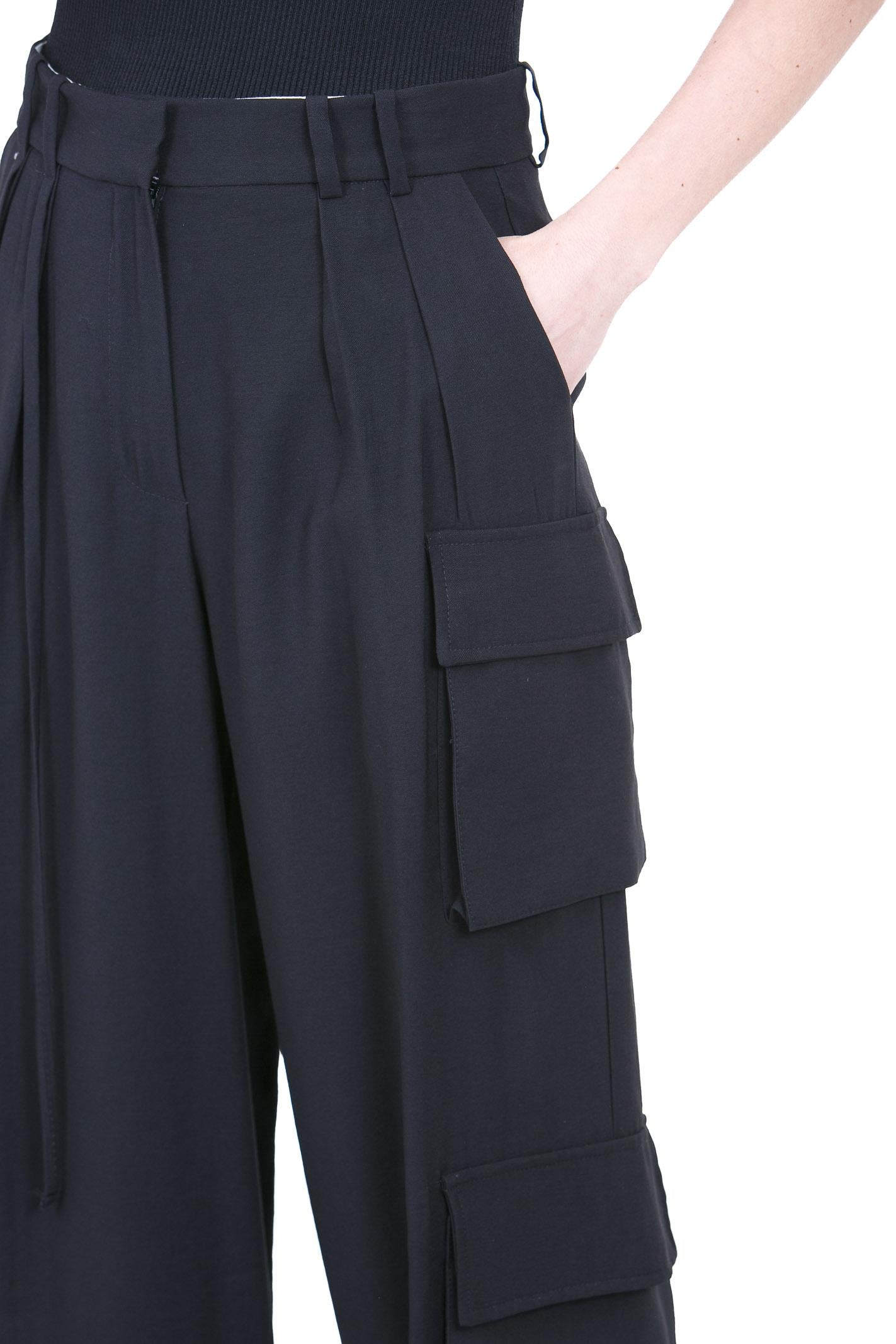 MANILA GRACE  Pantaloni Nero P204VU MA001 