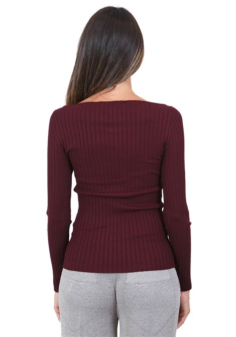 SCOLLO A GOCCIA ANTERIORE KAOS | Maglie | RI1NT0514005